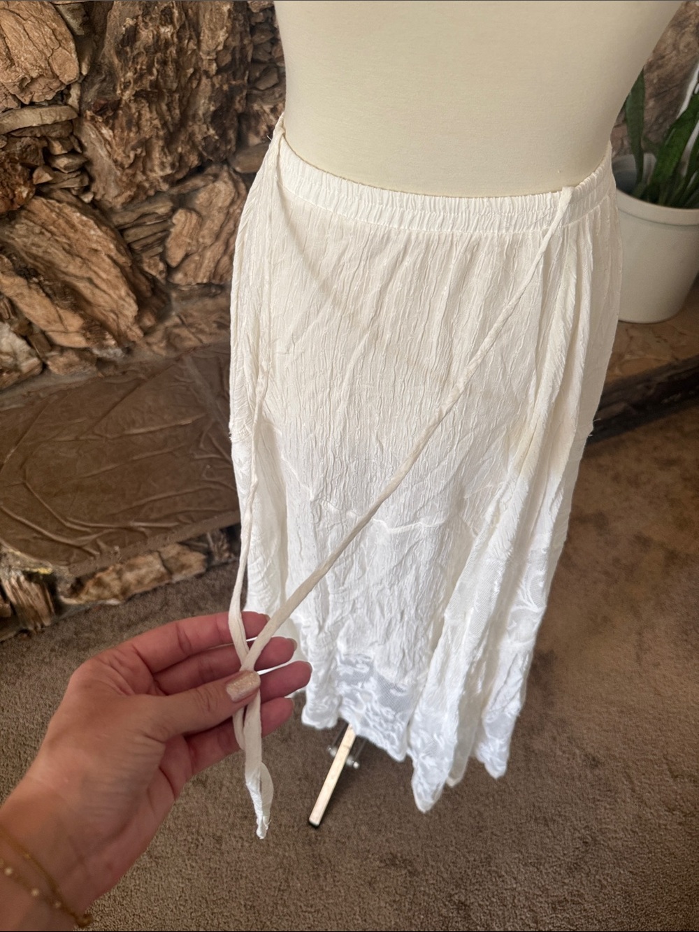 Free People White Tiered Lace Maxi Skirt - Picture 7 of 8